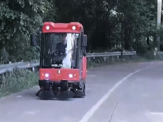 電動(dòng)清掃車怎么選，它們各有什么特點(diǎn)？