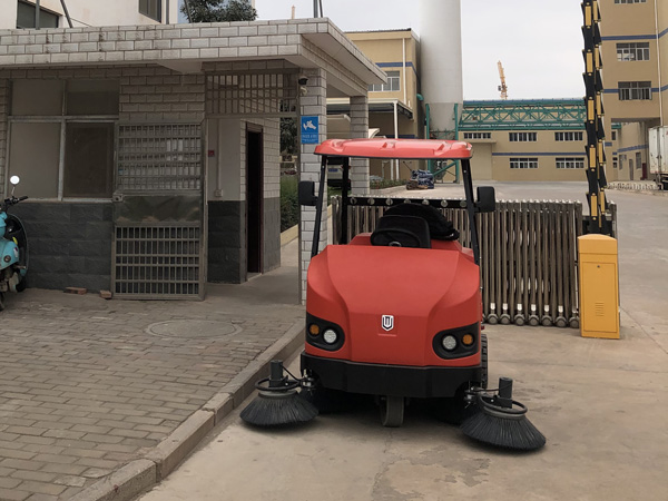 大型掃地車